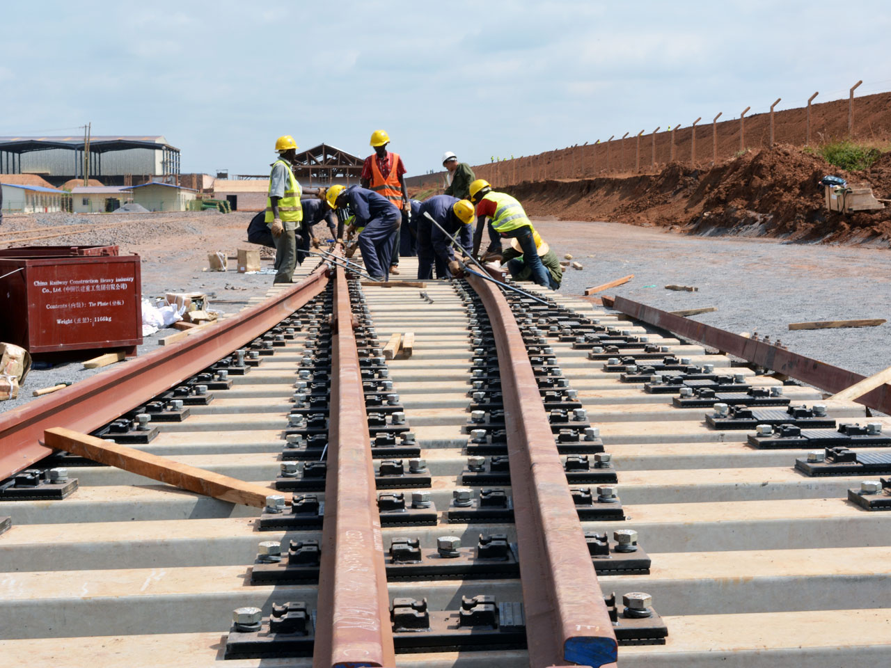 Tanzania Awards $2.2bn Contract To Build Standard Gauge Railway