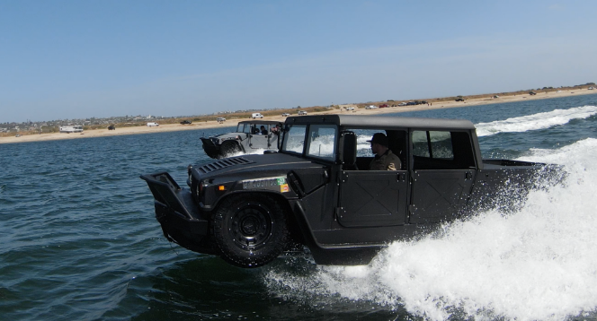 Panther: The car that runs on land and water