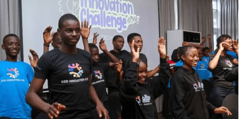 Nigerian Kids create Compost pit at Kids Innovative Challenge