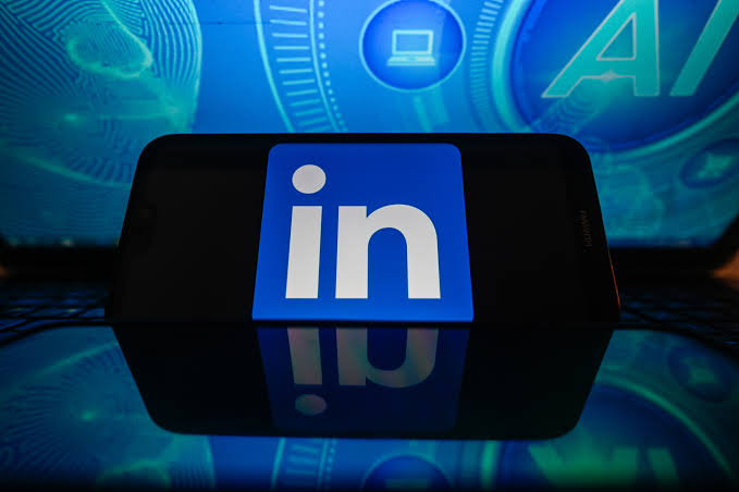 LinkedIn dismisses 668 workers in second layoffs