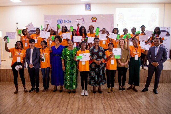 Infinix announces support for “8th Connected African Girls” coding camp