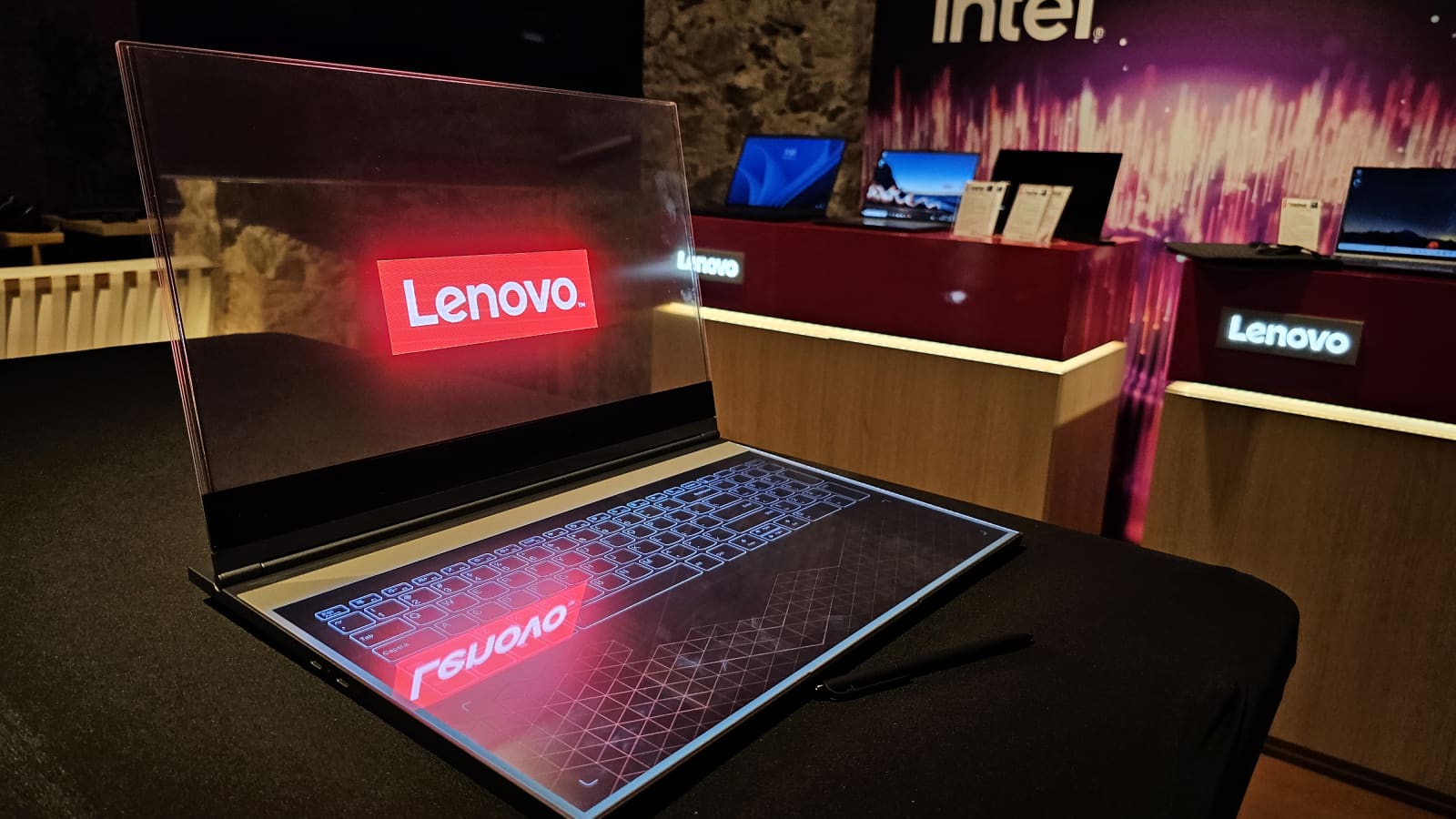 A closer Look at Lenovo’s transparent display Laptop