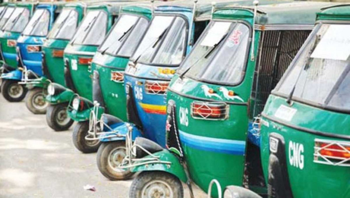 Nigerian government gifts 2,000 CNG tricycles to youths for Independence Day