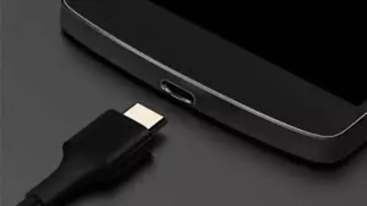 New law in Saudi Arabia mandates USB Type-C charging to cut costs, electronic waste